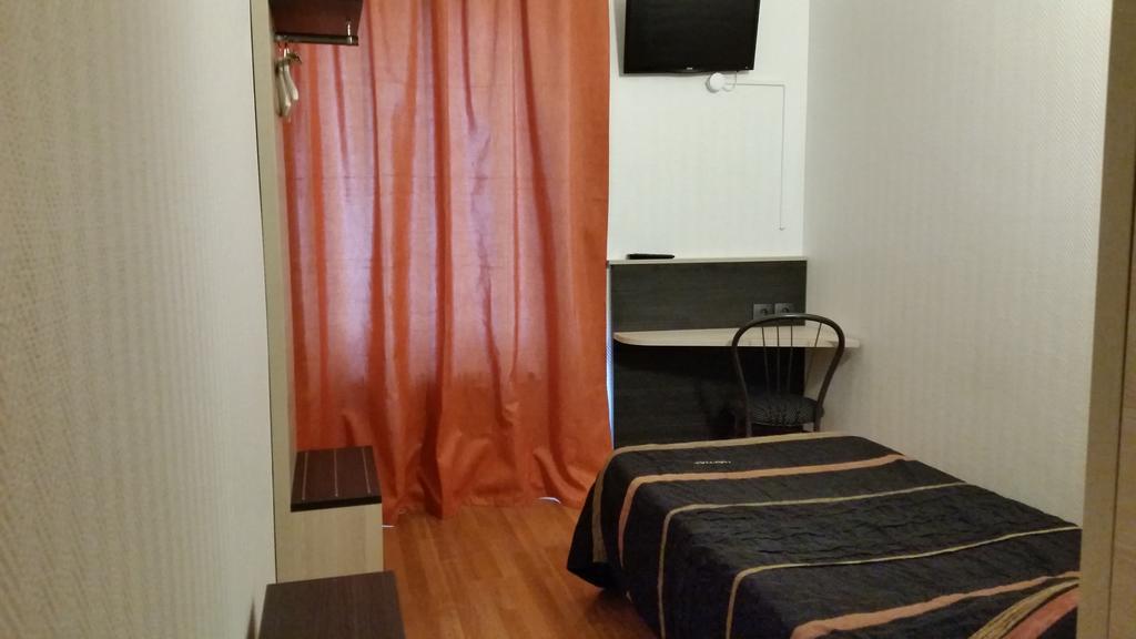 וילאורבן Hotel D'Alsace חדר תמונה