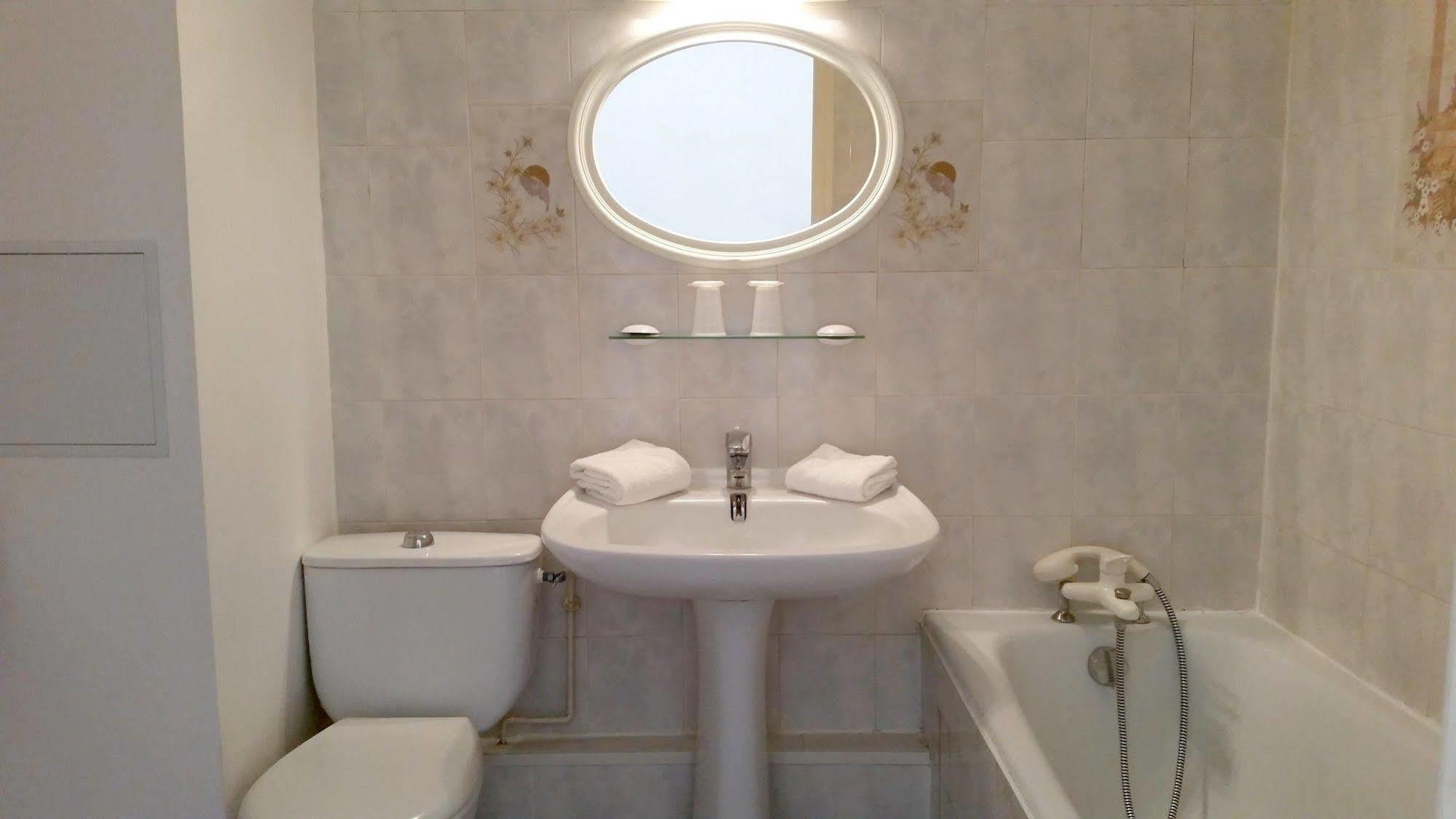 וילאורבן Hotel D'Alsace מראה חיצוני תמונה
